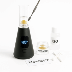 Electronic dab rig set to 480°F with a jar of live resin, dab tool, isopropyl bottle, cotton swabs, and a temperature card (315–550°F).